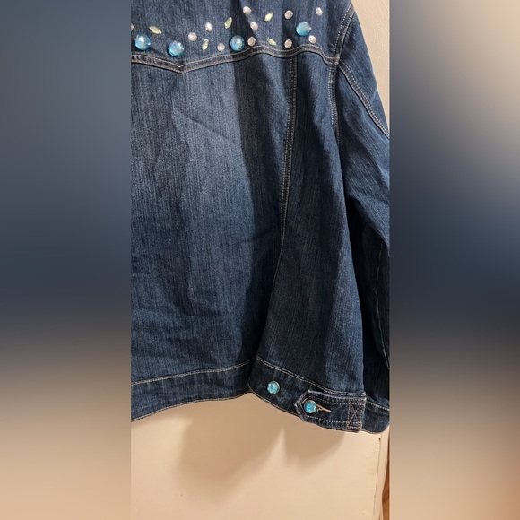 Blue Identity Jeweled Jean Jacket 🔥Price Dropped!🔥 - Picture 4 of 6